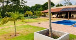 Casa à venda no condomínio Capivari
