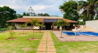 Casa à venda no condomínio Capivari