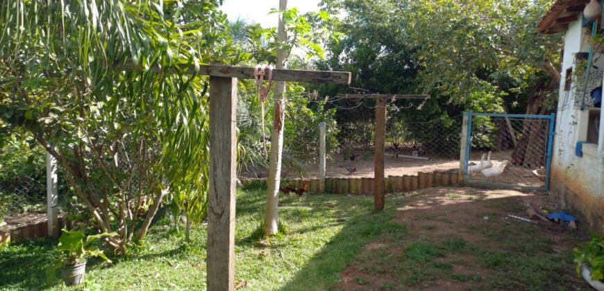 Chácara com 2000m² em Indiara GO